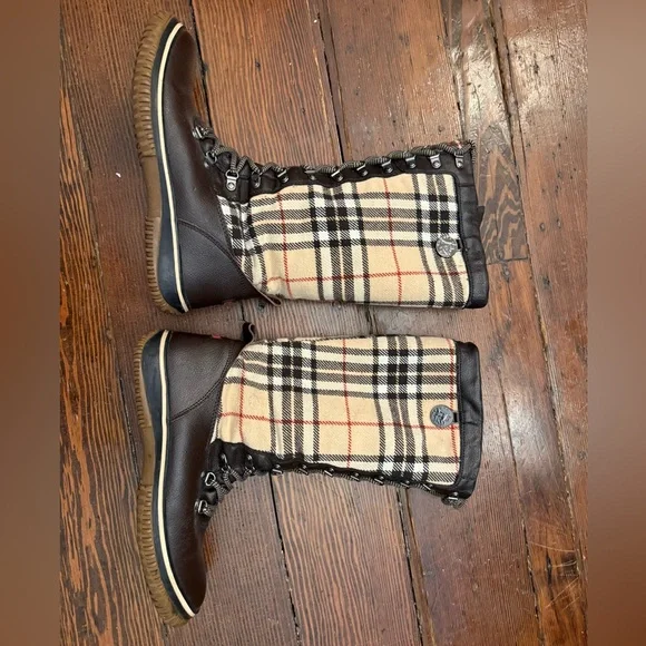 Pajar Snow Boots - Picture 2 of 5